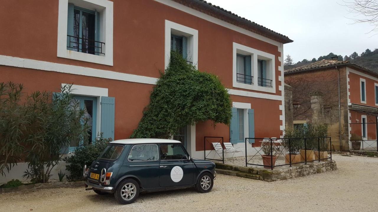 Le Mas Des Oules Saint-Victor-des-Oules Exterior foto